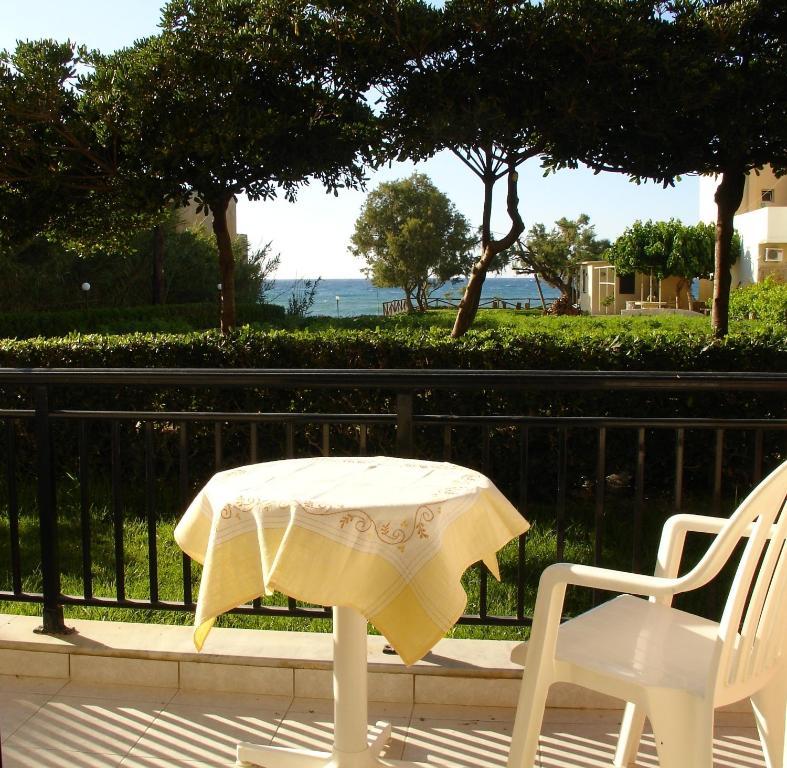 Akti Apartments Rethymno Skaleta Habitación foto